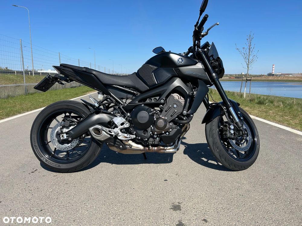 Yamaha MT - 2