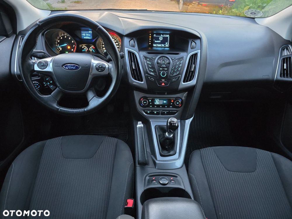 Ford Focus 1.0 EcoBoost STart-Stopp-System TITANIUM - 10
