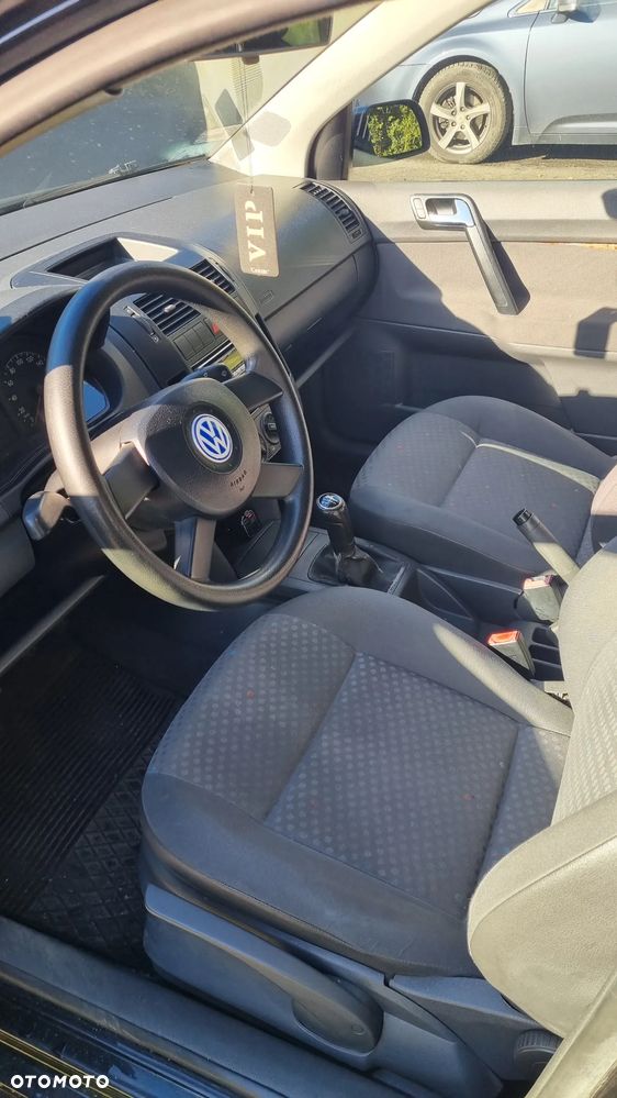 Volkswagen Polo - 5