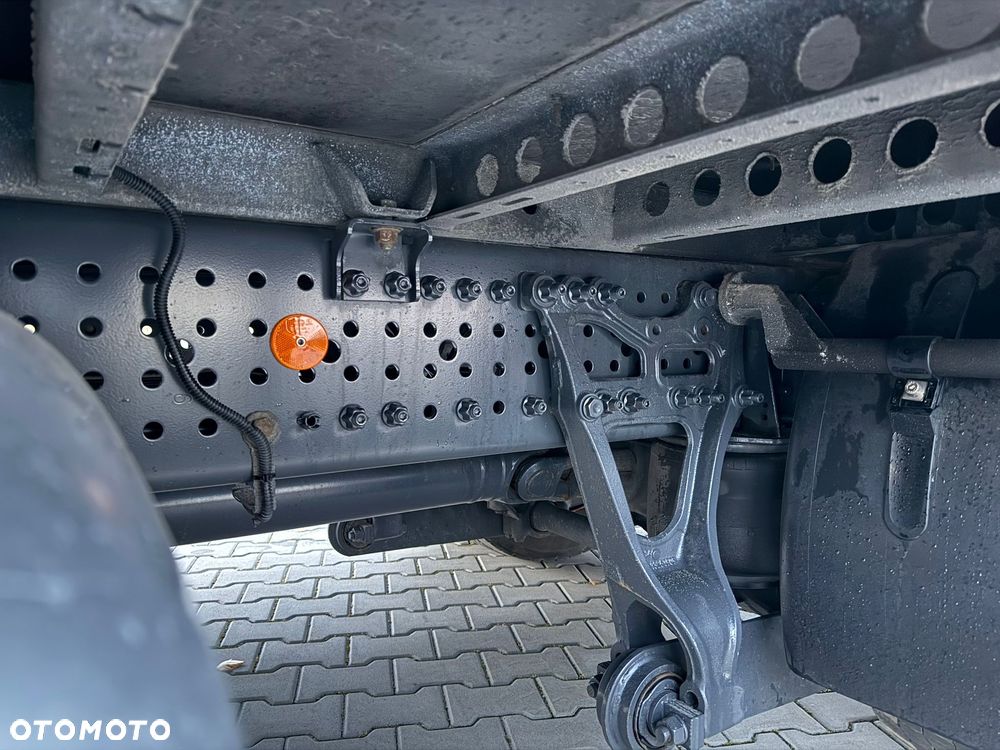 Mercedes-Benz ACTROS 1845 / FIRANKA / 19 EUROPALET / DUŻA KABINA / AUTOMAT / SYPIALKA / WIRTUALNY KOKPIT / 2021 ROK - 20