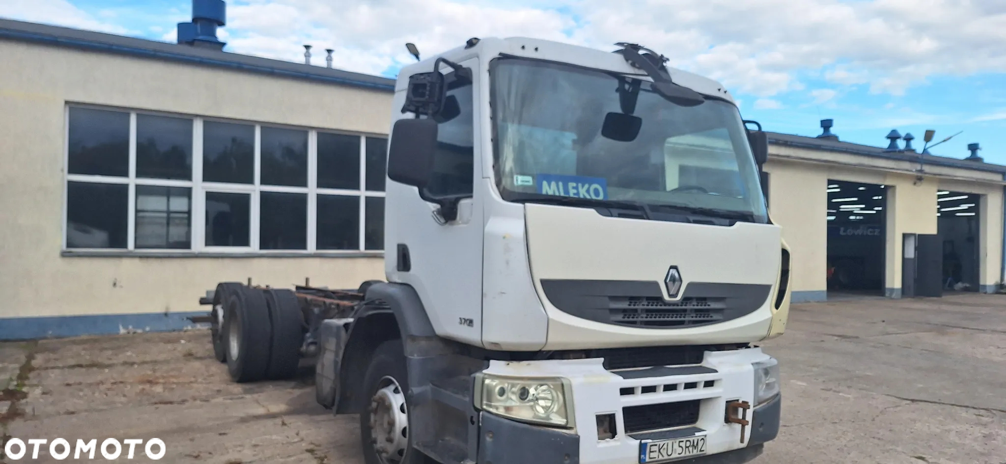Renault Premium 370.26.0 6x2 - 3