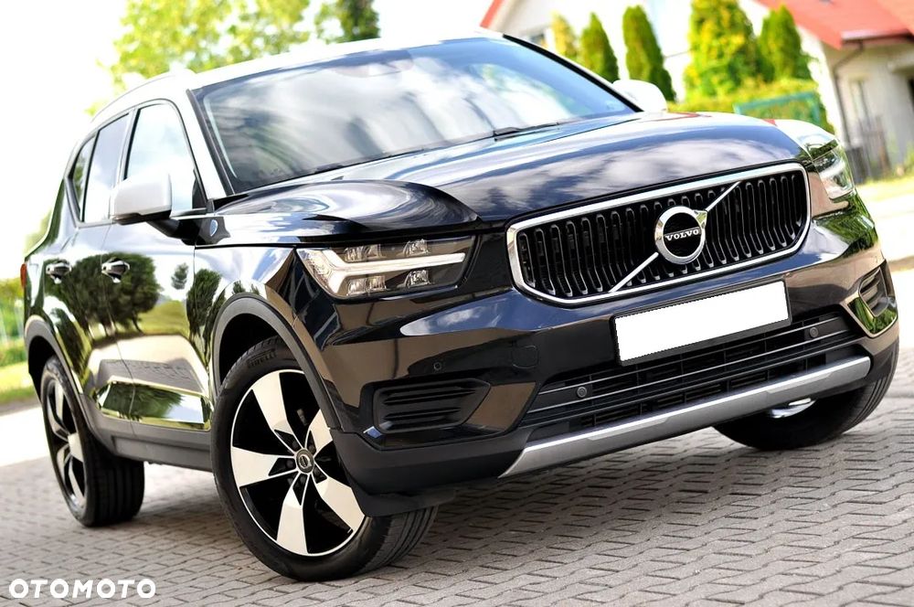 Volvo XC 40 T3 Momentum - 2