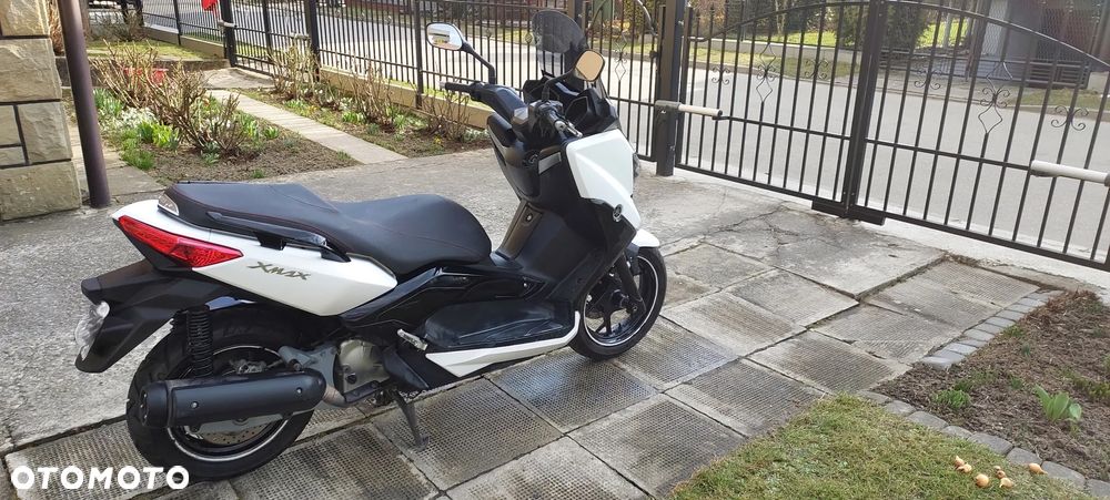 Yamaha X-max - 6