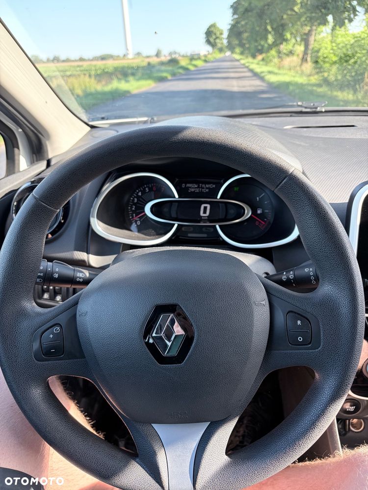 Renault Clio 1.2 16V Limited - 5