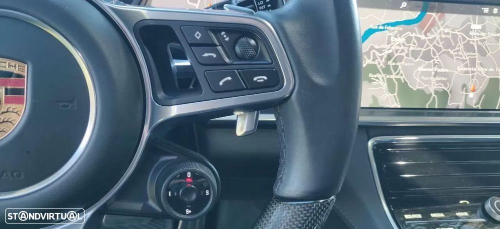 Porsche Panamera Turbo Executive - 36