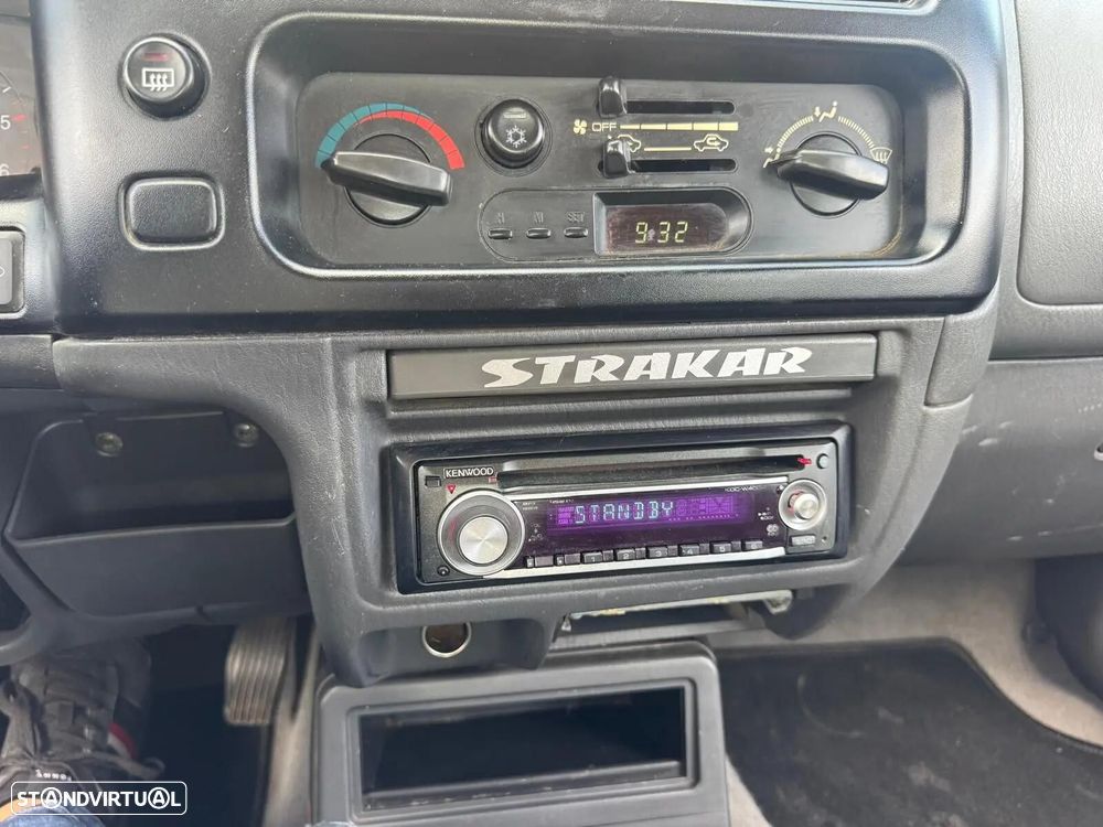Mitsubishi L200 2.5 TD CD 3200 - 24