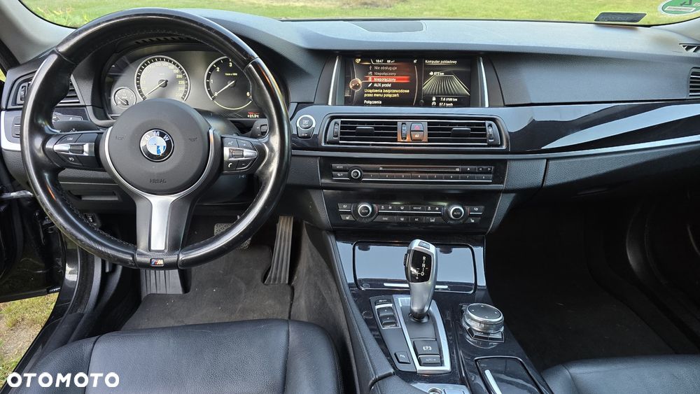 BMW Seria 5 518d - 14