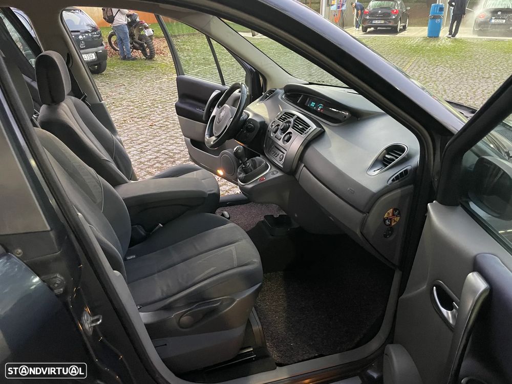 Renault Grand Scénic 1.5 dCi Dynamique S 7L. - 6