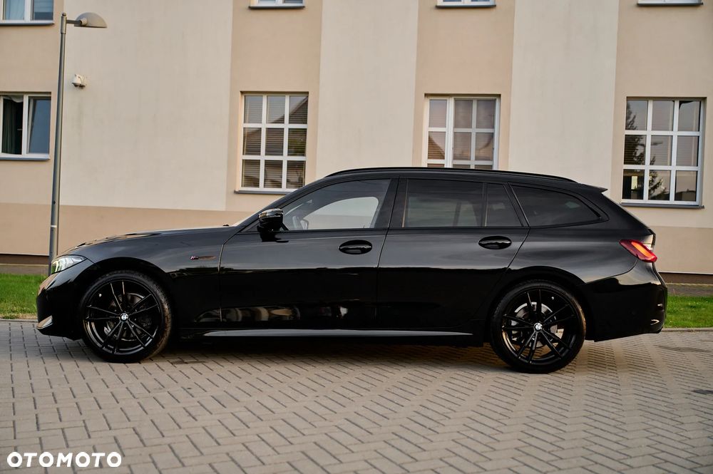 BMW Seria 3 320d xDrive MHEV M Sport sport - 9