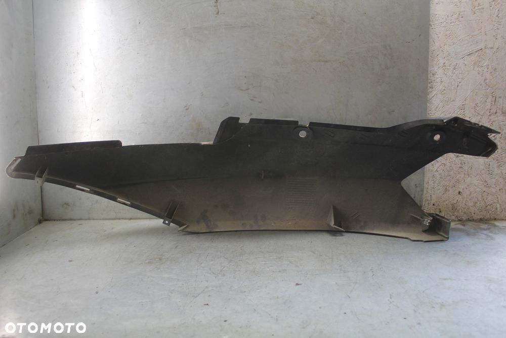 Daelim s2 125 Bok boczek osłona owiewka ogon prawy prawa - 2