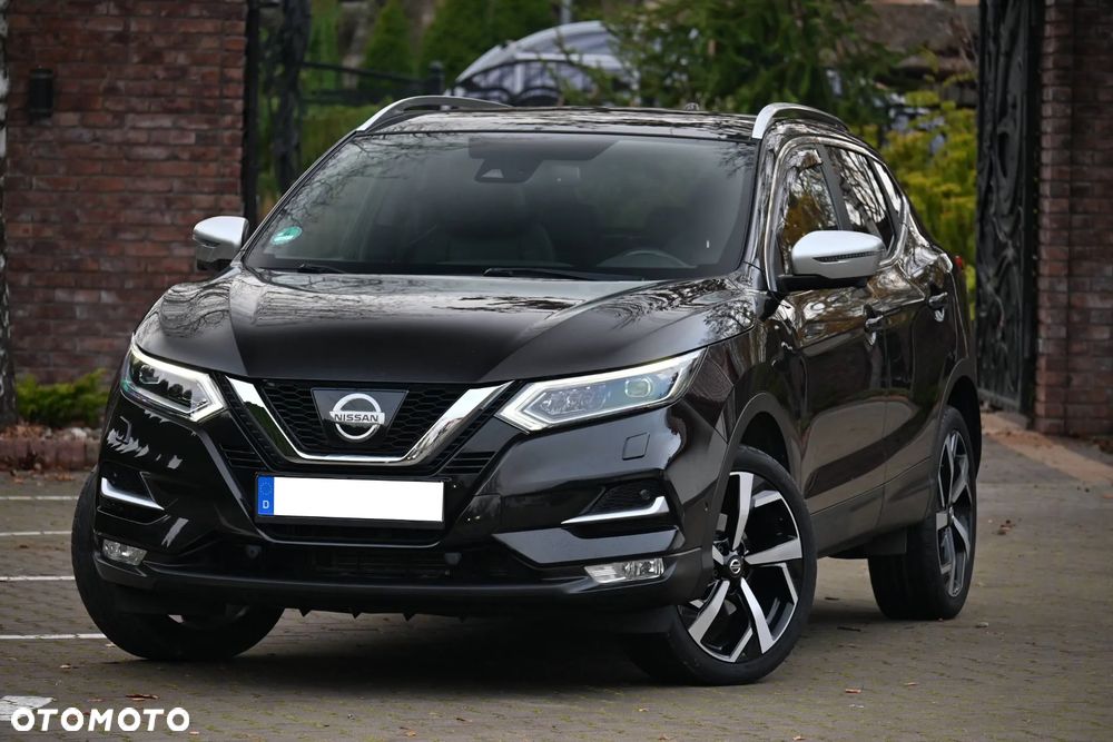 Nissan Qashqai 1.2 DIG-T Xtronic TEKNA+ - 1