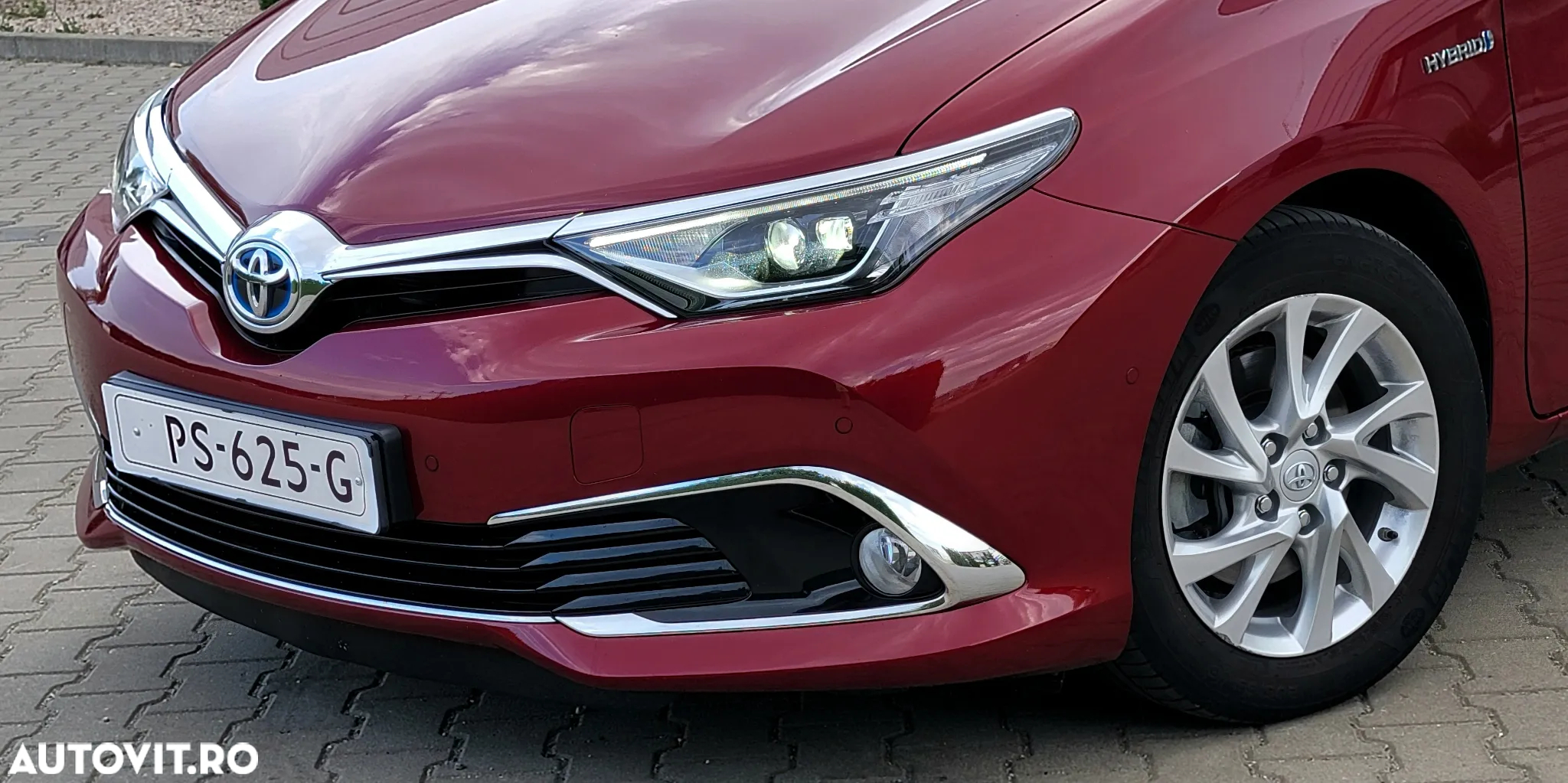 Toyota Auris 1.8 VVT-i Hybrid Automatik Edition S+ - 9