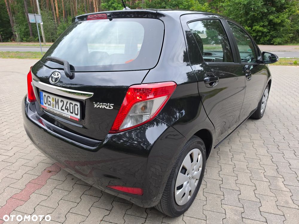 Toyota Yaris 1.33 VVT-i Club - 16