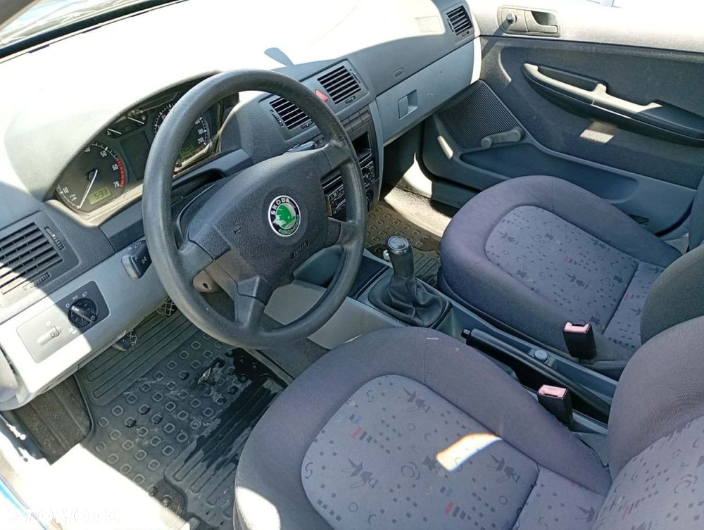 Skoda Fabia - 7