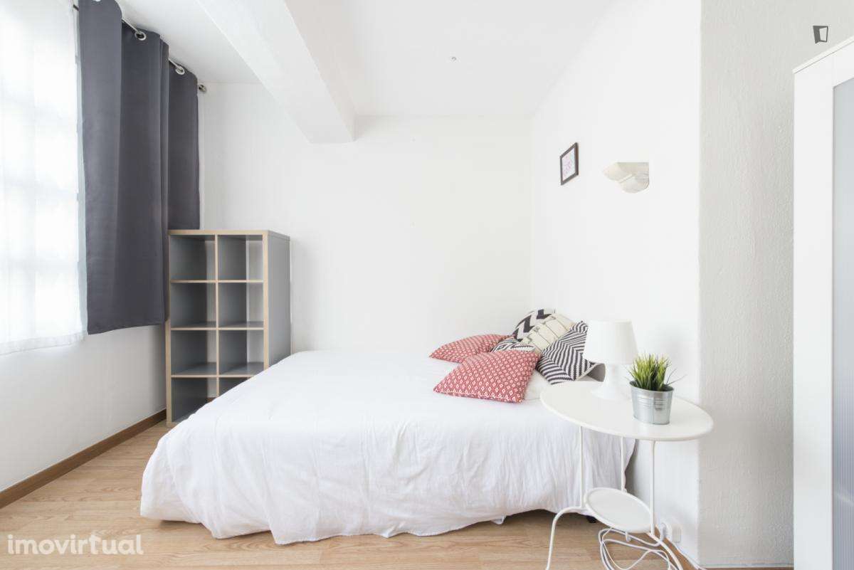 Quarto - localizado em Saldanha Lisbon - Grande imagem: 5/43