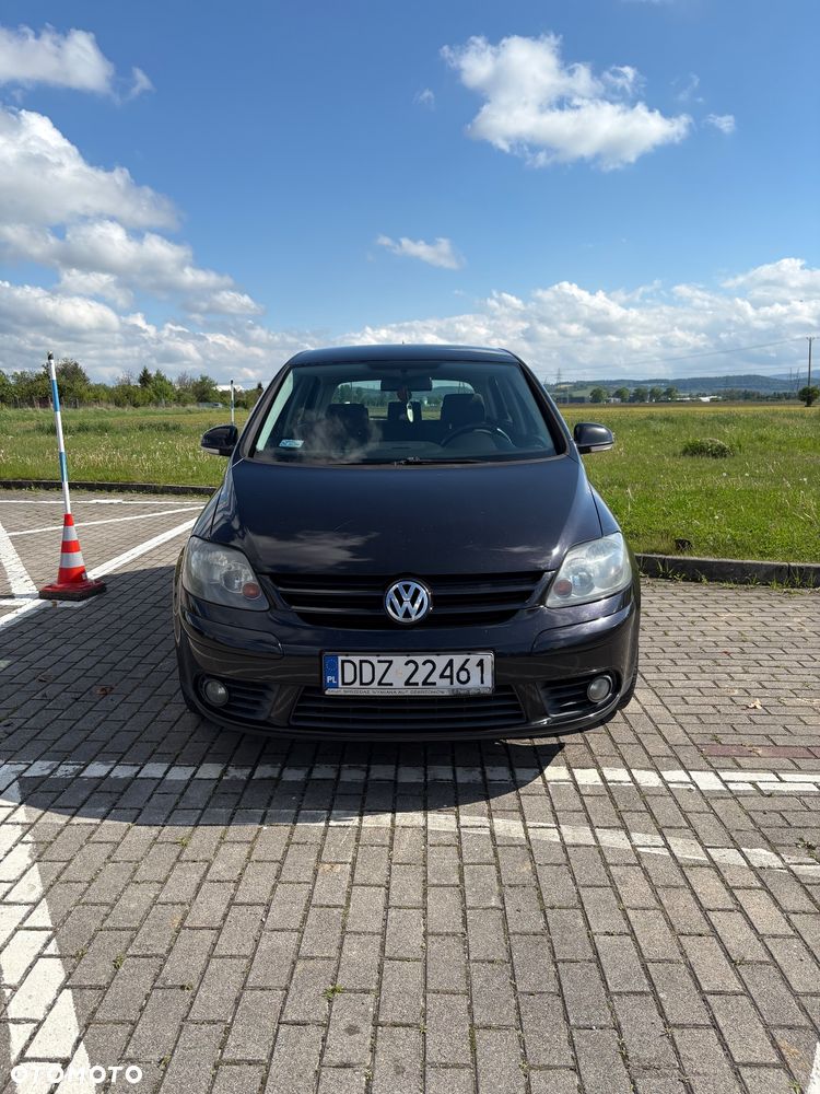 Volkswagen Golf Plus 1.9 TDI Comfortline - 1