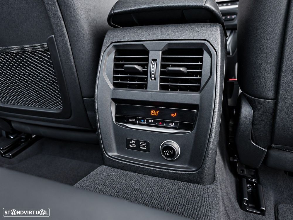 BMW 318 d Line Sport Auto - 15