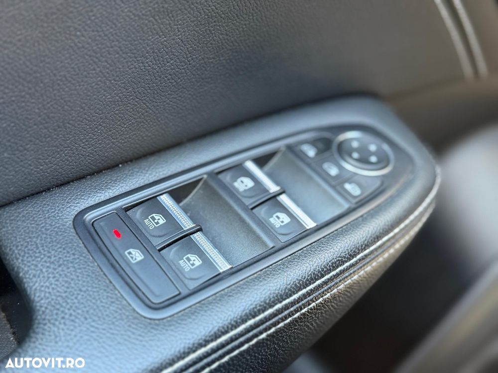 Renault Arkana E-TECH 145 E-Tech Engineered - 32
