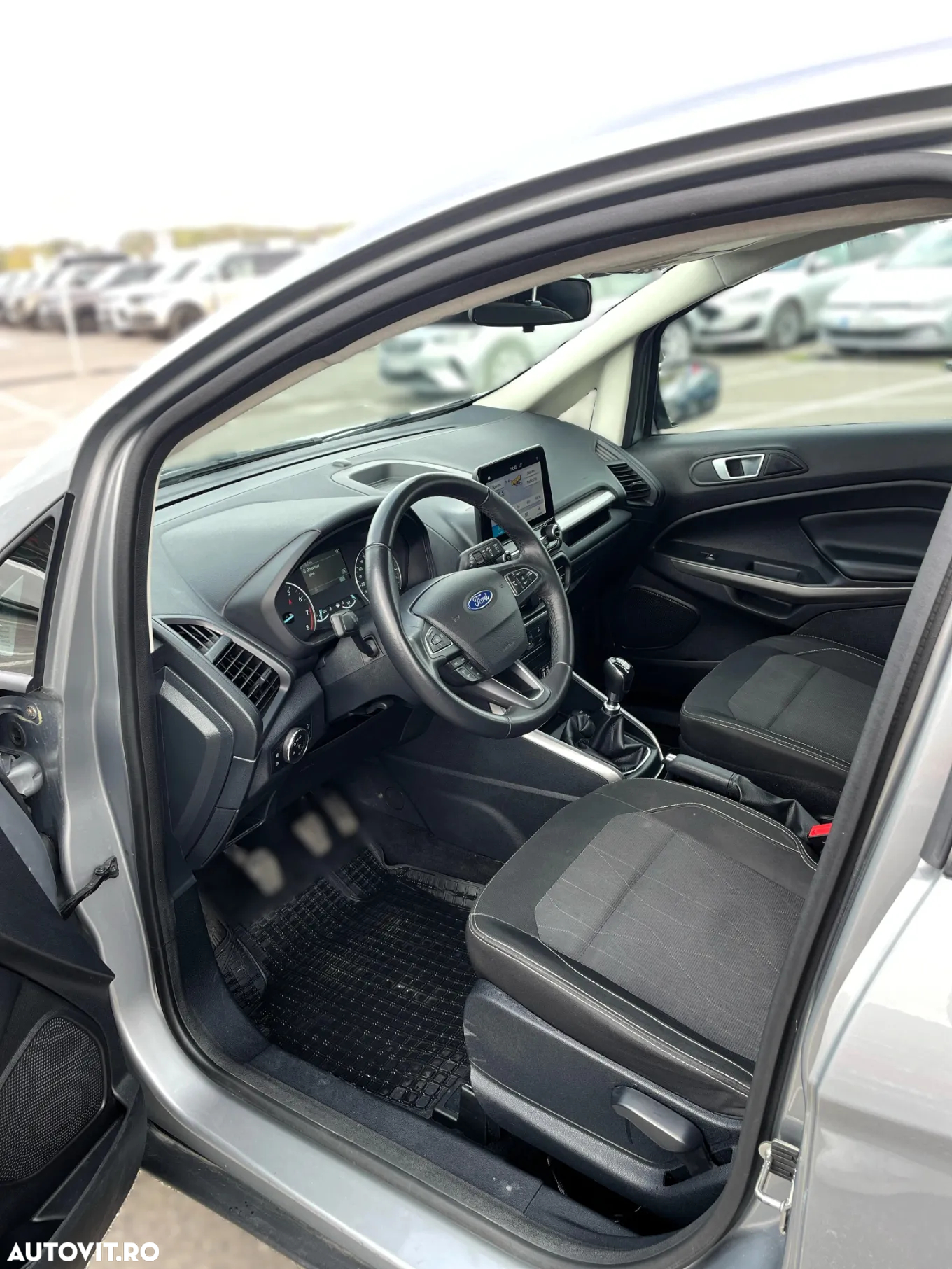 Ford EcoSport - 12