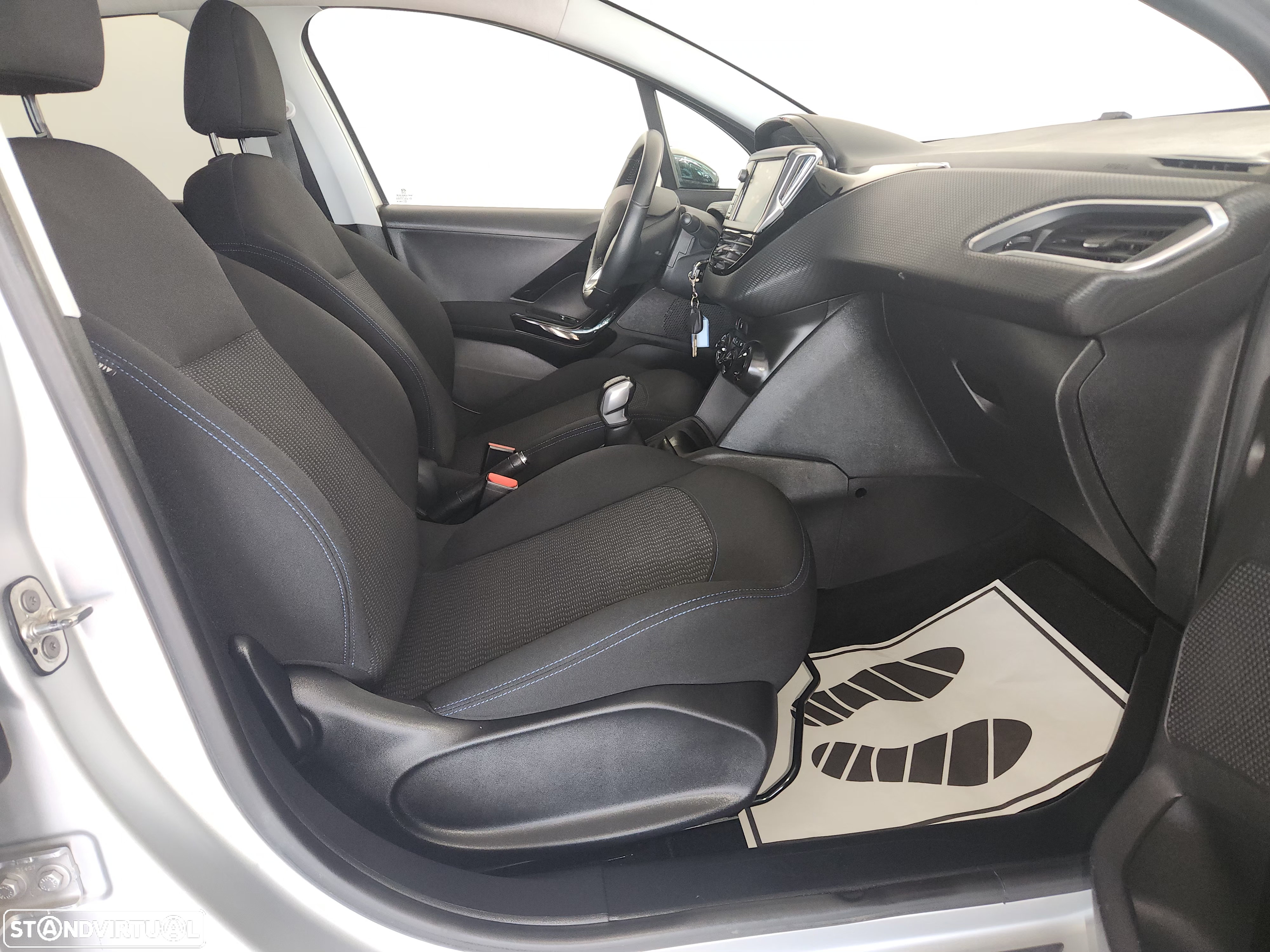 Peugeot 208 1.2 PureTech Style - 38