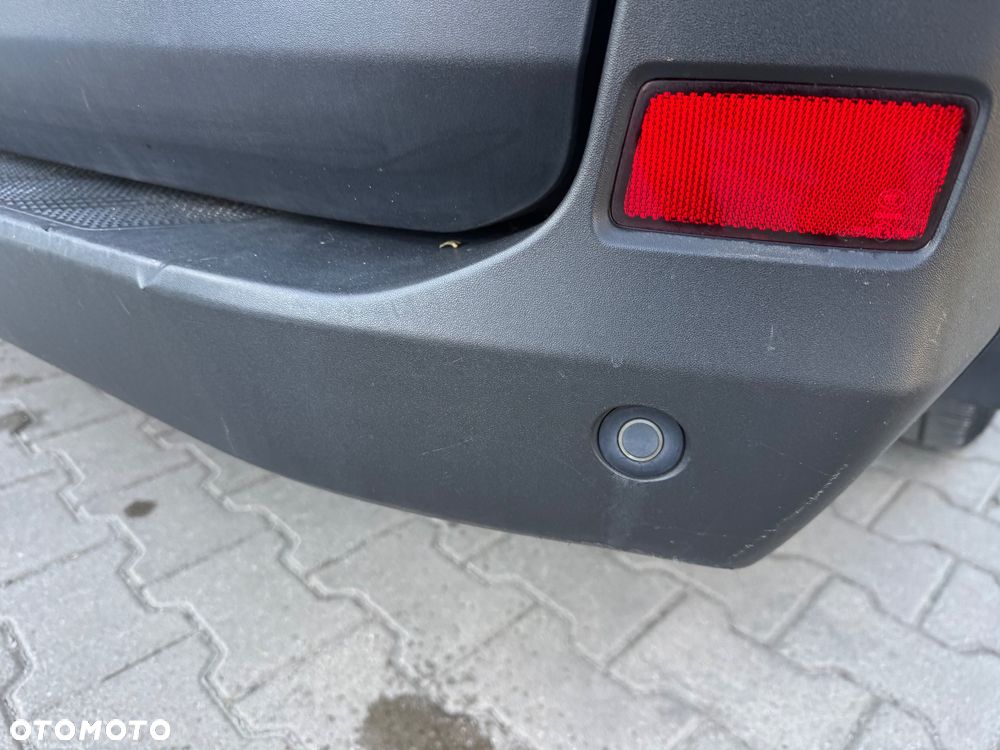 Maxus Deliver 9 - 12