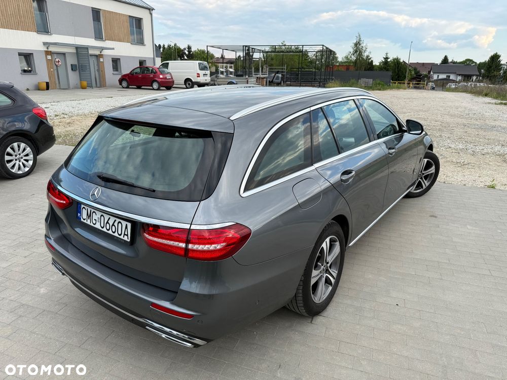 Mercedes-Benz Klasa E 220 d Business Edition 9G-TRONIC - 6