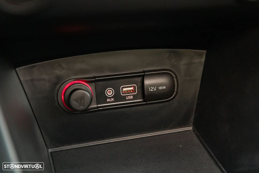 Kia Optima SW 1.7 CRDi Fleet - 20