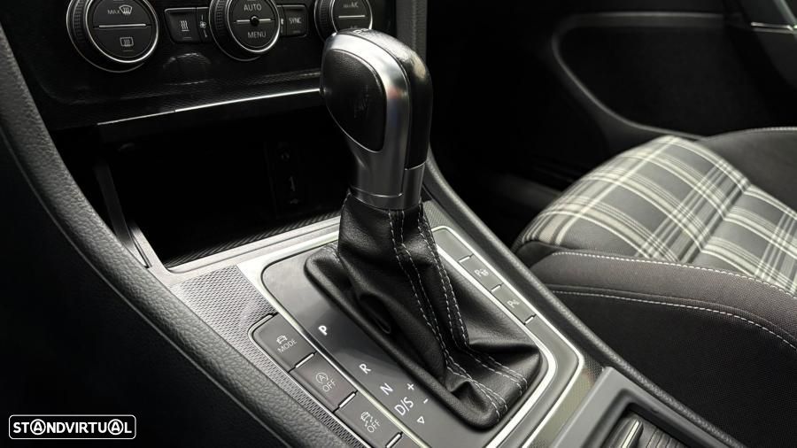 VW Golf GTD (BlueMotion ) DSG - 10