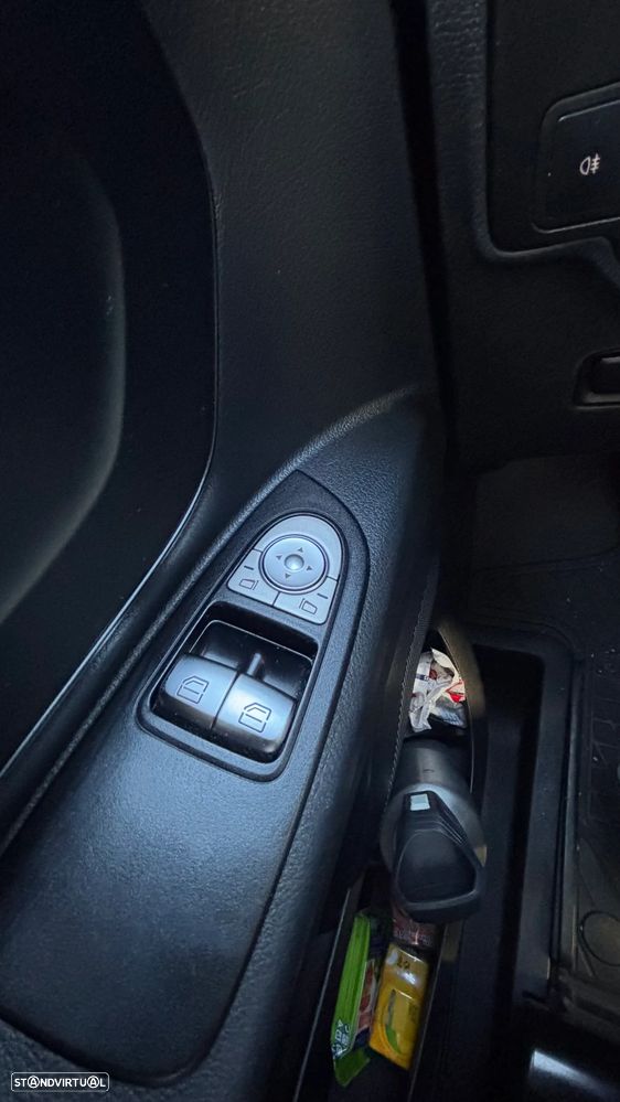 Mercedes-Benz Vito - 10