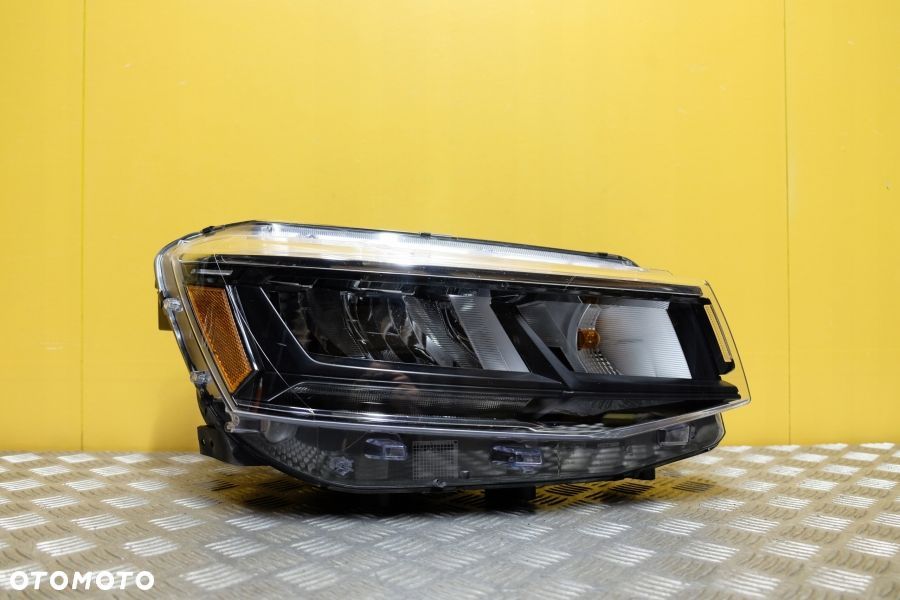 VW TAOS 2022- REFLEKTOR LAMPA FULL LED R USA - 1