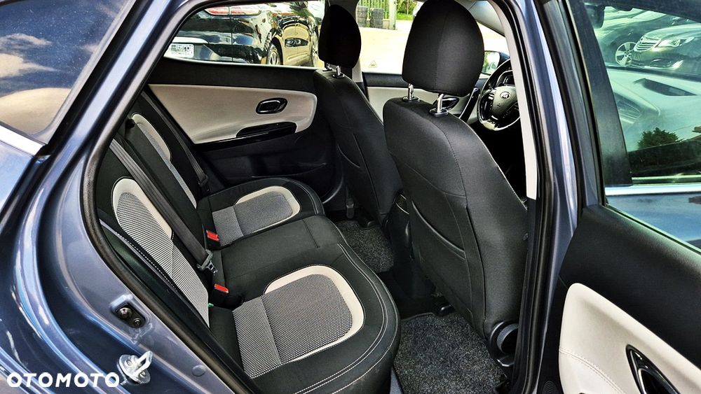 Kia Ceed 1.6 GDI XL - 33