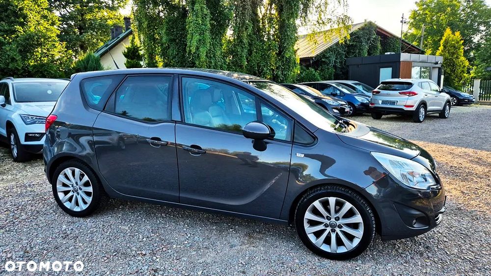 Opel Meriva 1.4 T Cosmo - 9