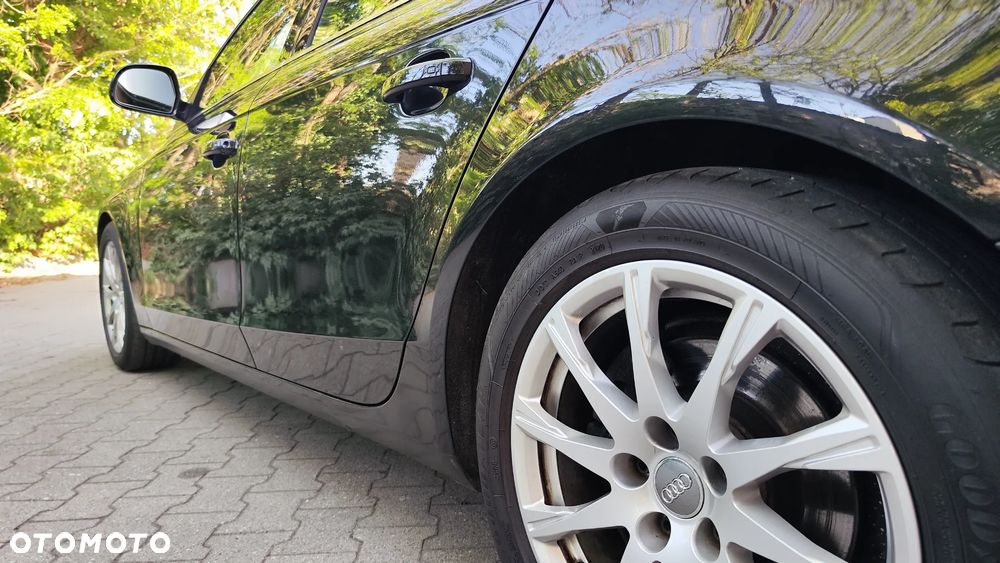 Audi A4 Avant 2.0 TDI DPF S line Sportpaket (plus) - 16