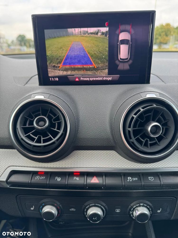 Audi Q2 35 TFSI - 13