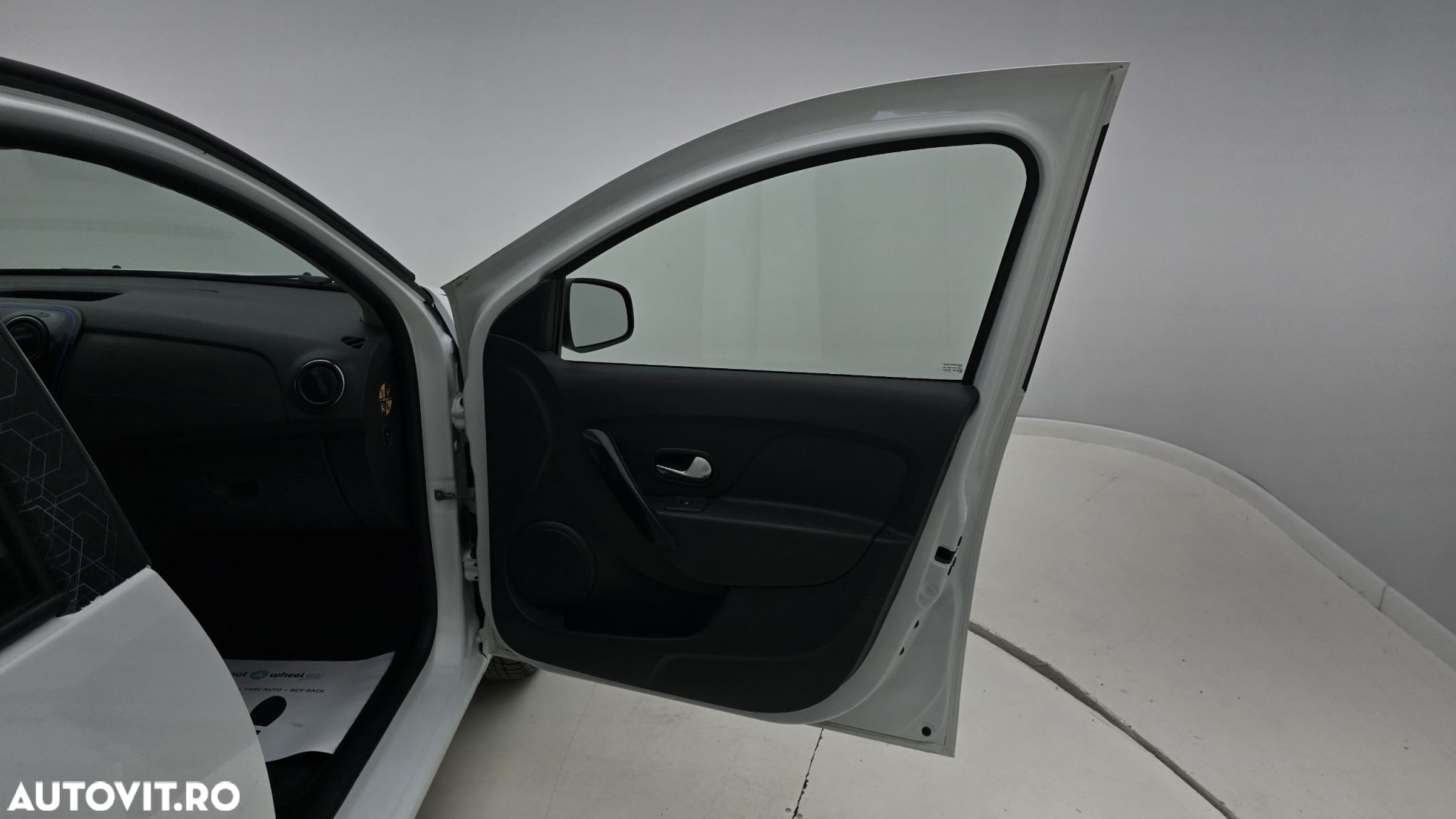 Dacia Logan - 18