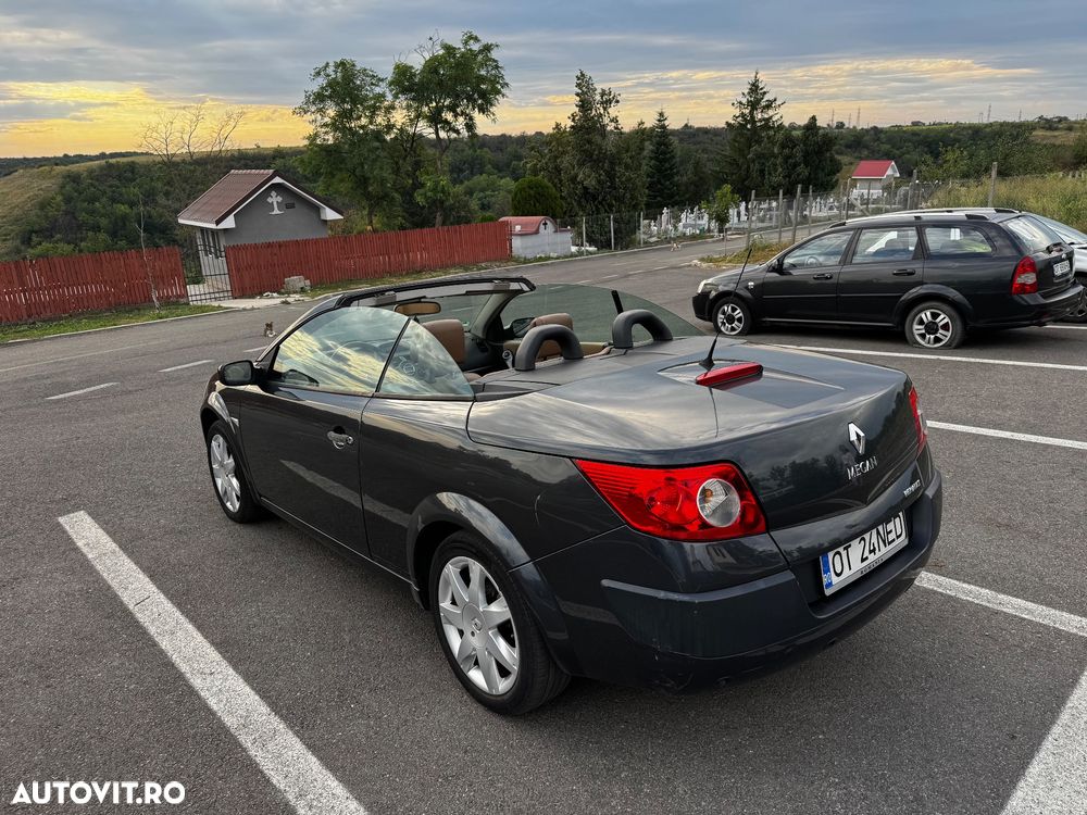 Renault Megane 1.6 16V Authentique - 3
