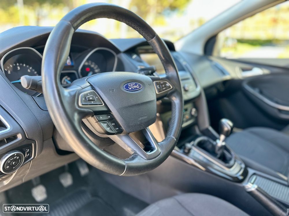 Ford Focus SW 1.5 TDCi Titanium - 21