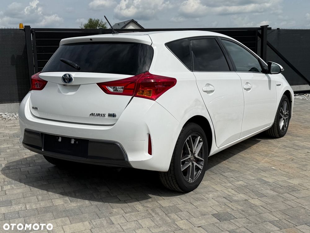 Toyota Auris - 3
