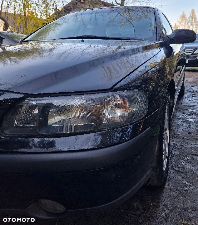 Volvo S60 2.4 D5 - 4