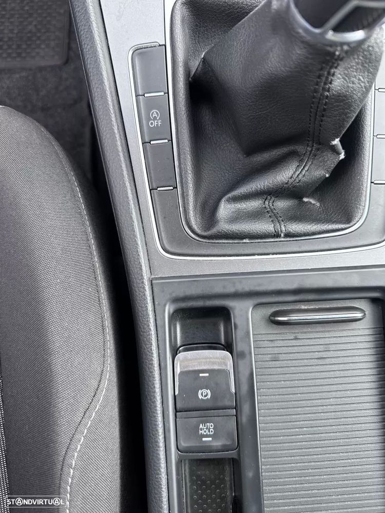 VW Golf Variant 1.6 TDi Highline - 34
