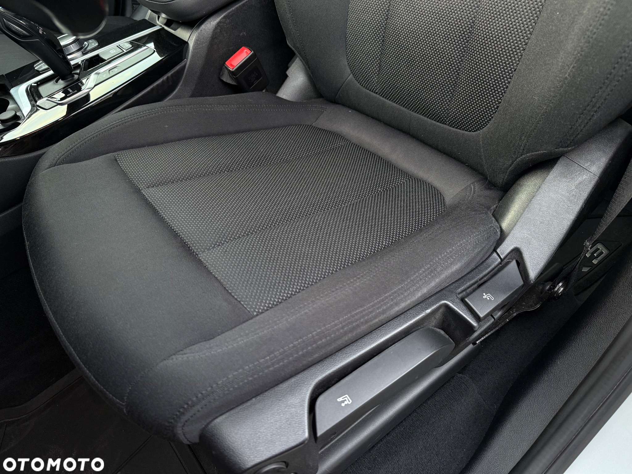 BMW X3 xDrive20d Business Edition - 31