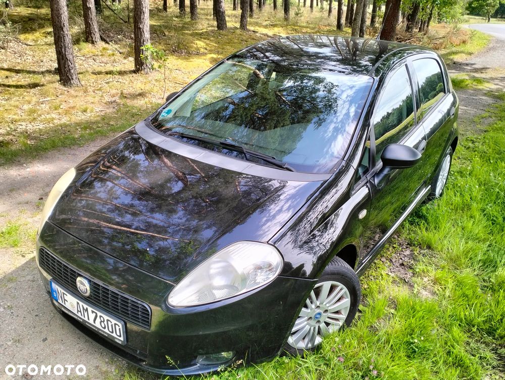 Fiat Punto 1.4 16V Dynamic - 5