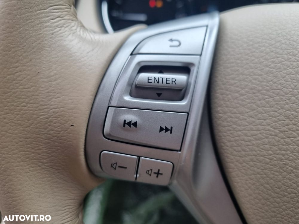 Nissan X-Trail 1.6L dCI Start/Stop Tekna - 18