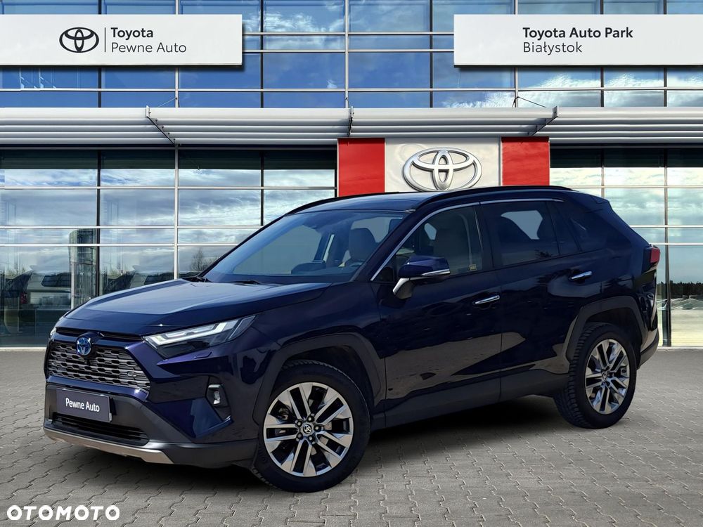Toyota RAV4 - 1