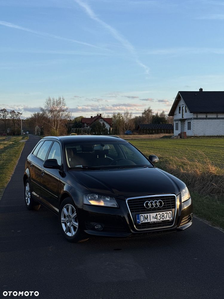 Audi A3 Sportback 2.0 TDI DSG Ambition - 4