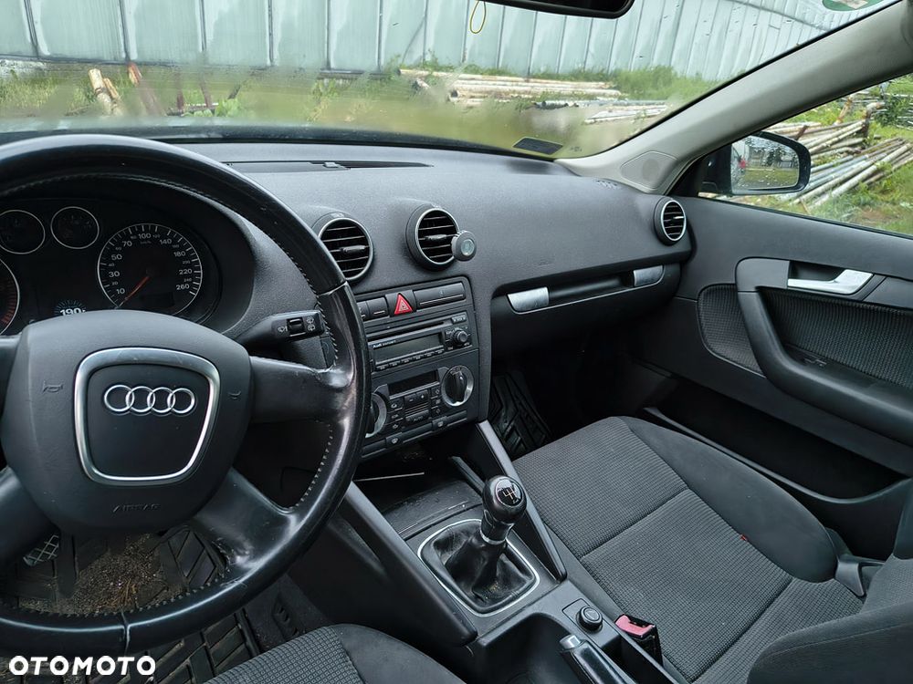 Audi A3 Sportback 1.9 TDI Ambiente - 20