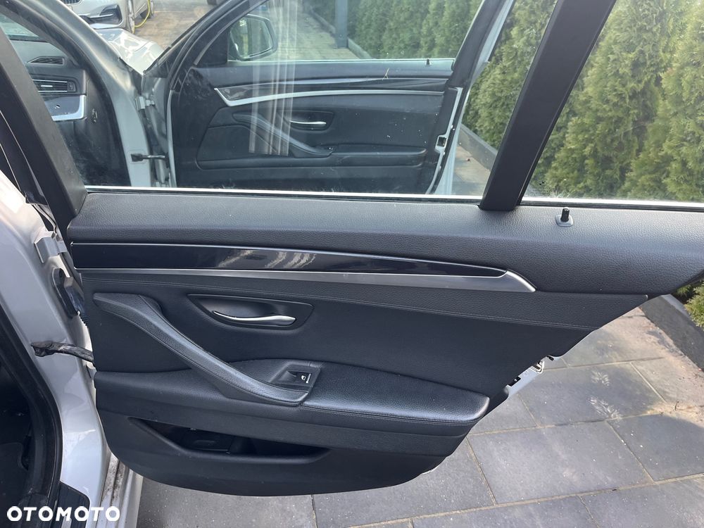 BMW Seria 5 530d - 9