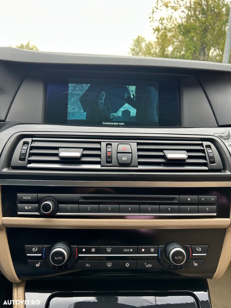 BMW Seria 5 530d Aut. - 13