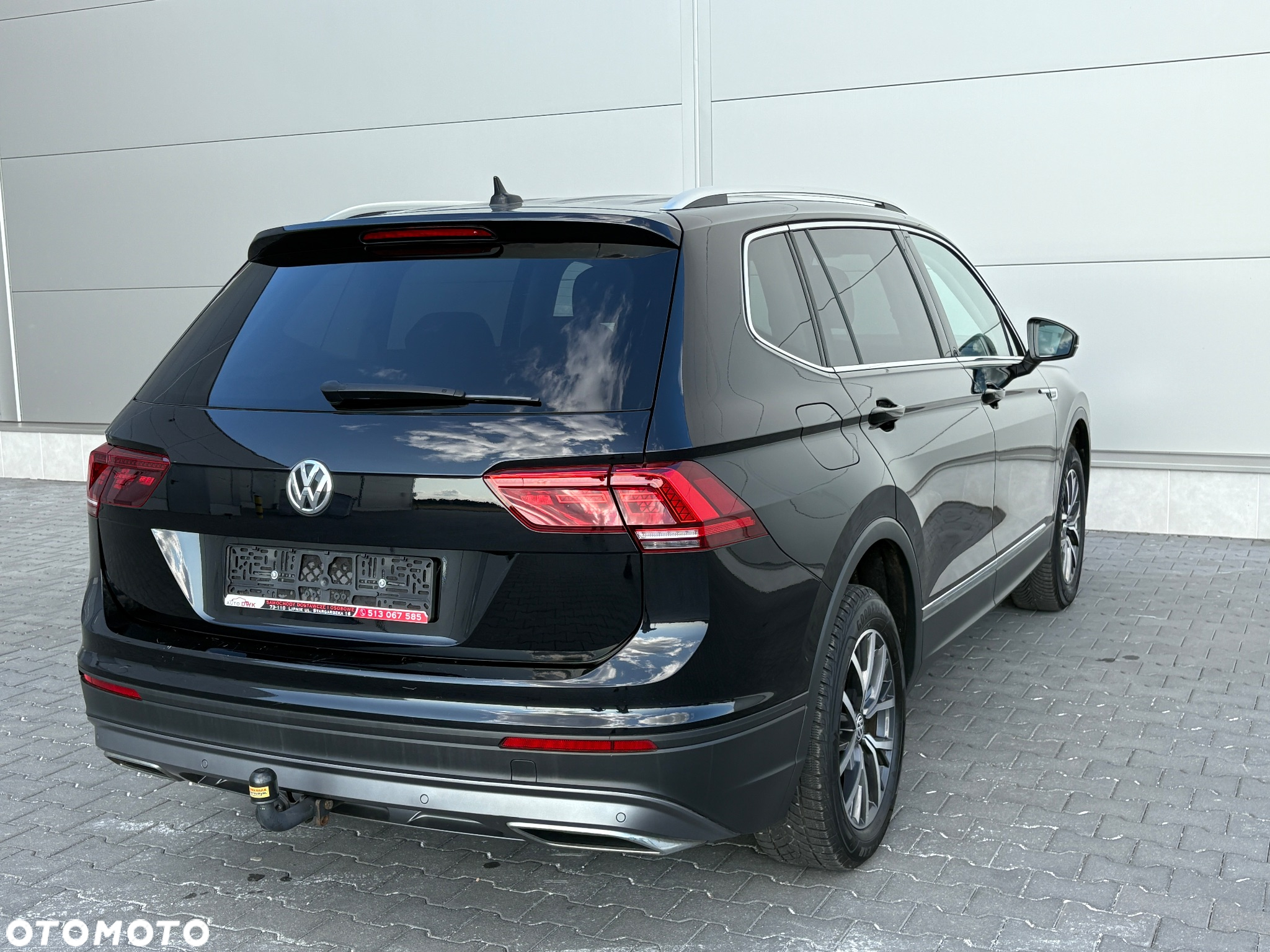 Volkswagen Tiguan Allspace 1.5 TSI OPF DSG Comfortline - 16