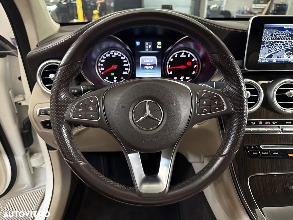 Mercedes-Benz GLC Coupe 250 4MATIC - 17